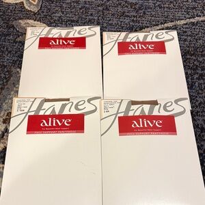 Hanes Alive Full Support Pantyhose in Barely there color.